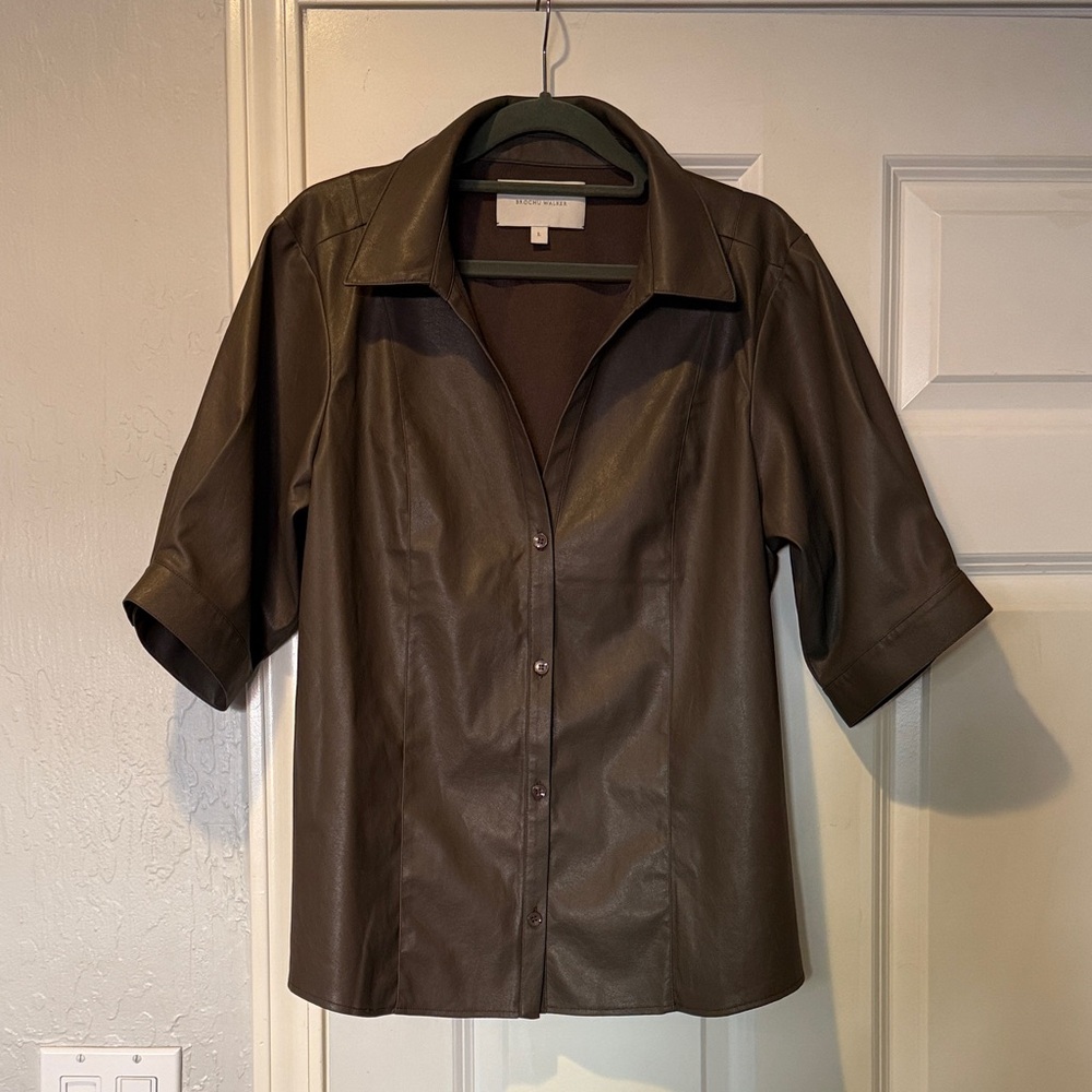 Brochu Walker Chocolate The Max shirt